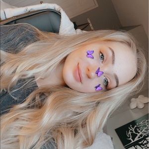 Meet your Posher, Thea